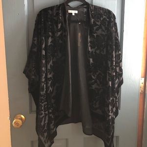 Woven Heart Wrap/Cover Up Black Flower Print